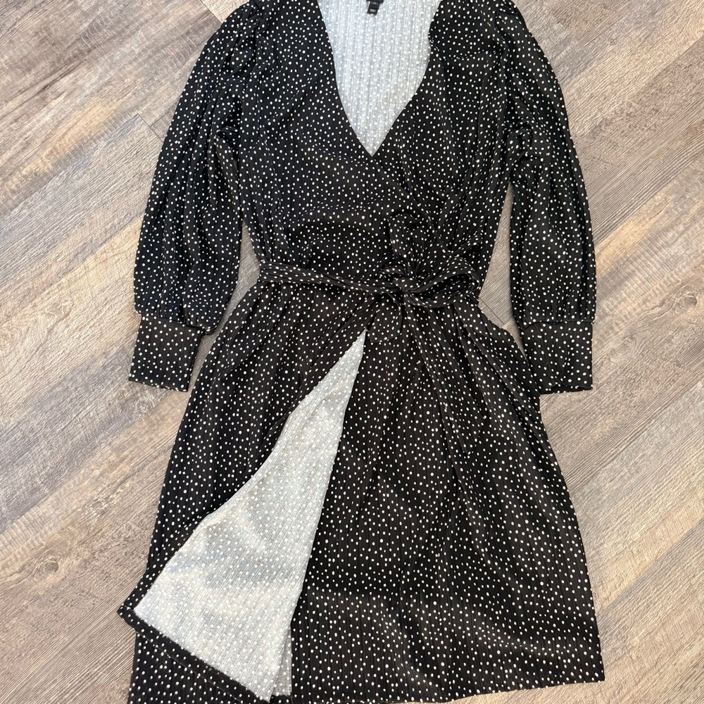 River Island Black Long Sleeve Dress with White Dots - Picture 2 of 7